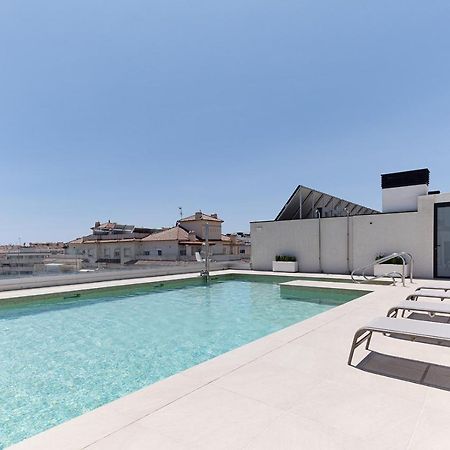 Stylish 2 Bedroom Apartment In Estepona Old Town Luaran gambar