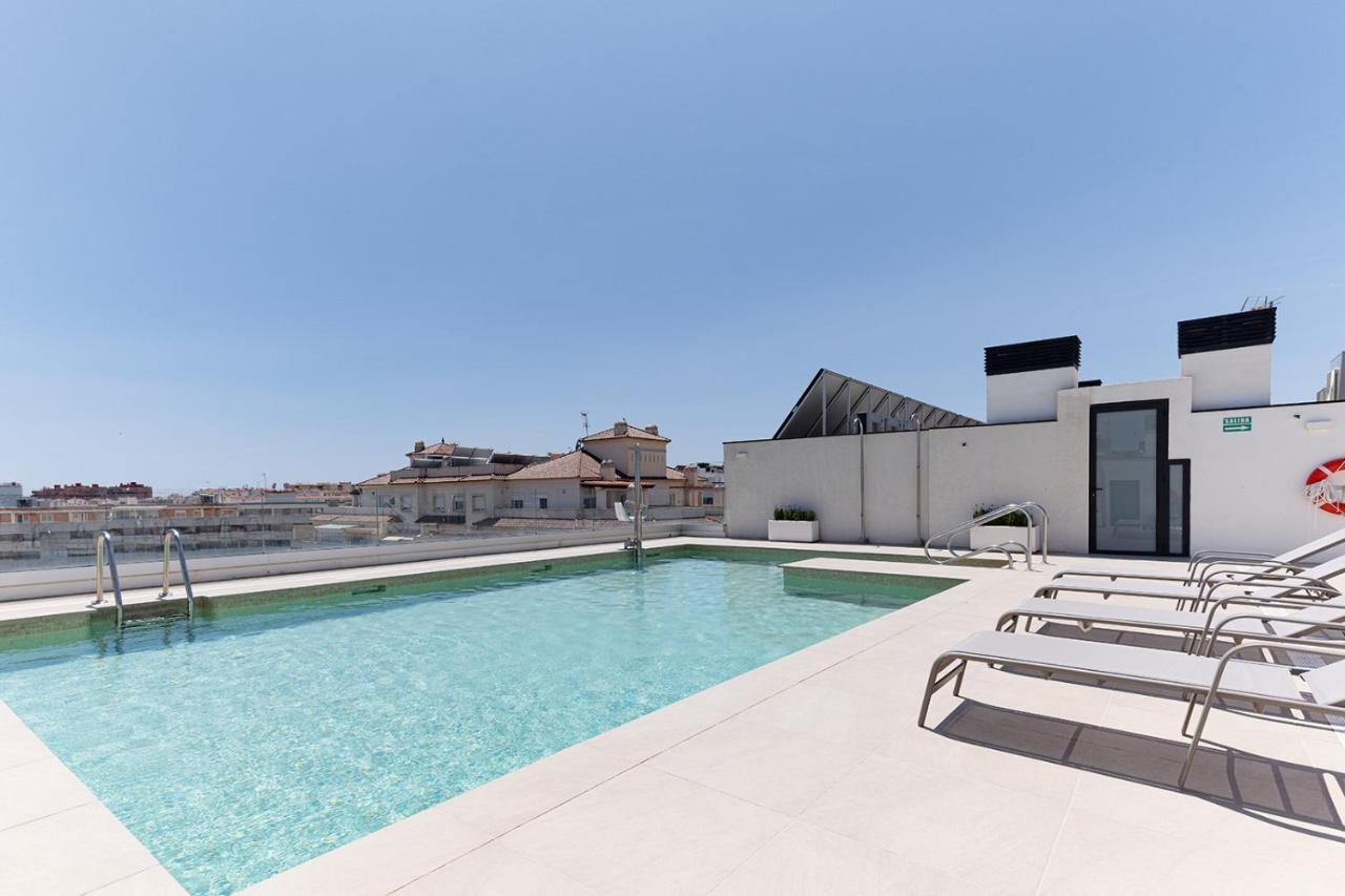 Stylish 2 Bedroom Apartment In Estepona Old Town Luaran gambar
