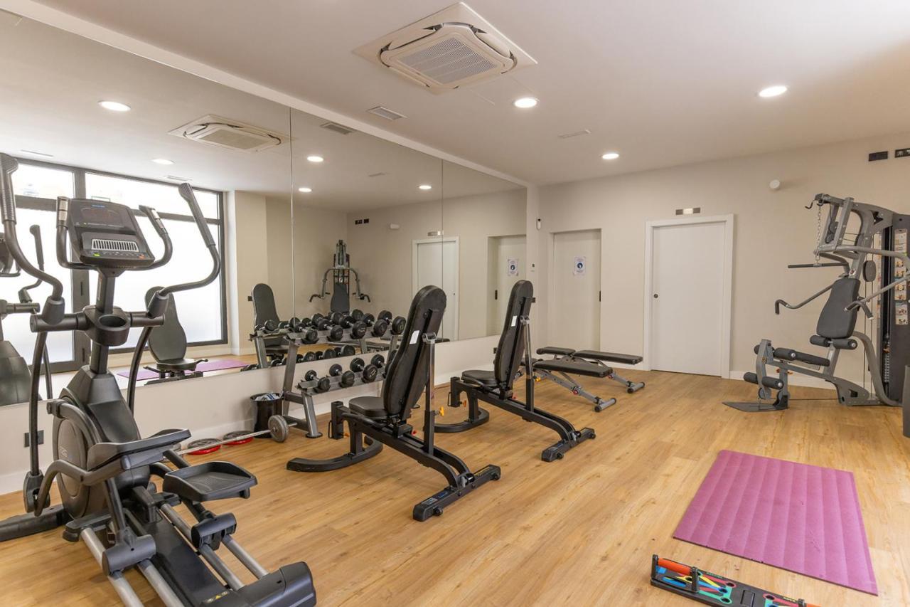 Stylish 2 Bedroom Apartment In Estepona Old Town Luaran gambar