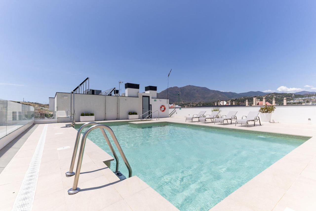 Stylish 2 Bedroom Apartment In Estepona Old Town Luaran gambar
